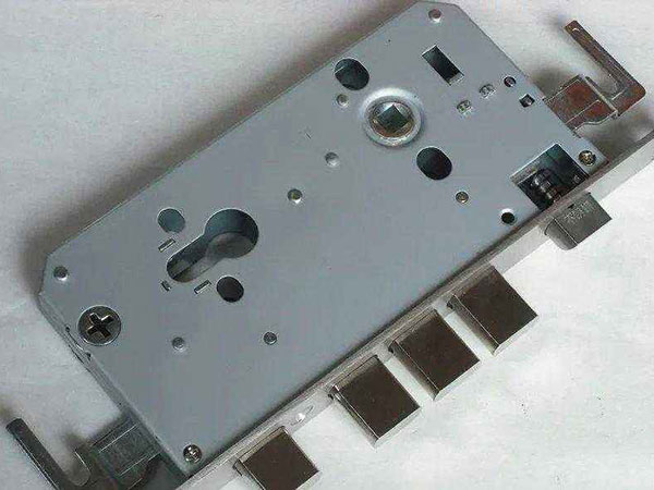 商丘24小时上门开锁公司